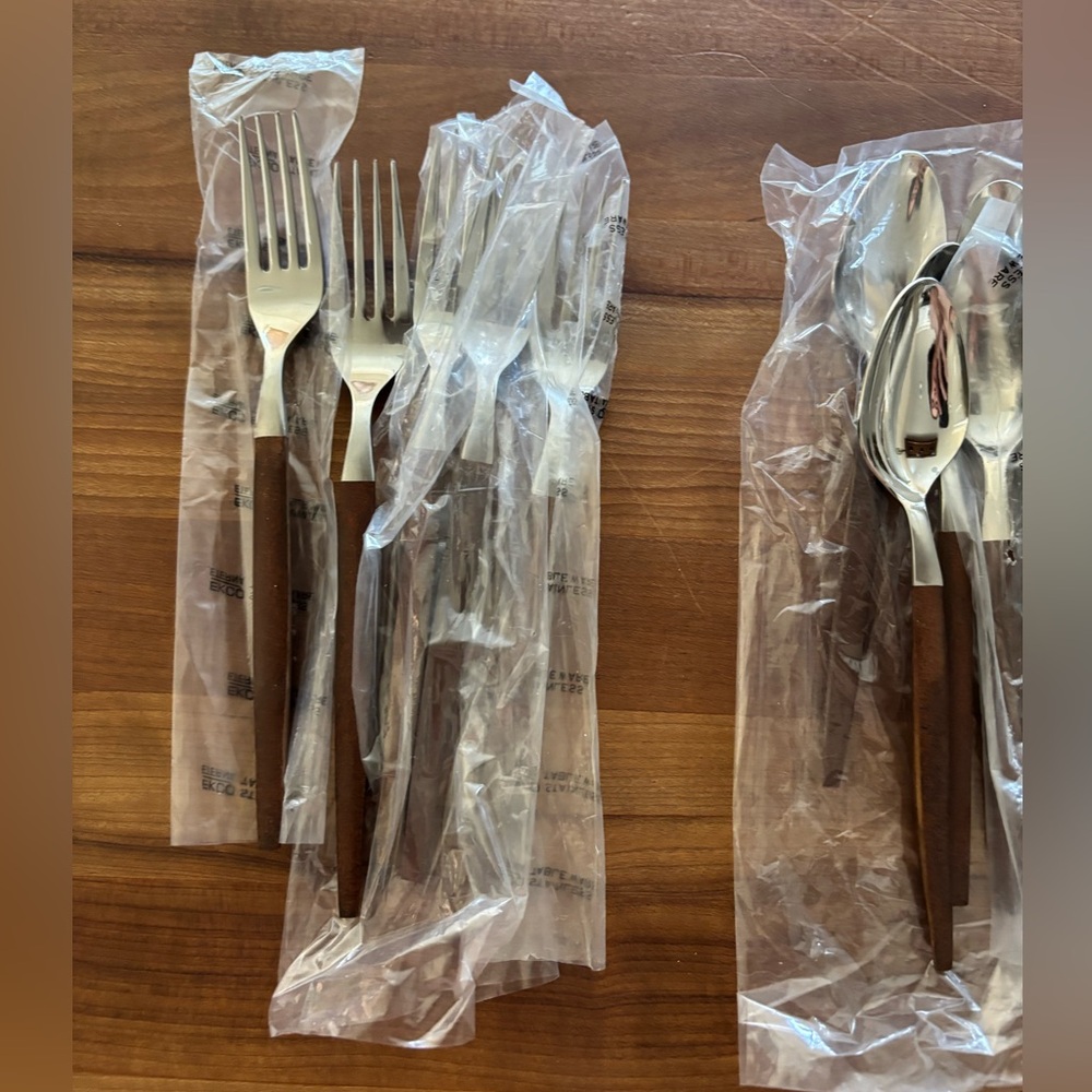 ECKO Eterna Canoe Muffin flatware set vintage